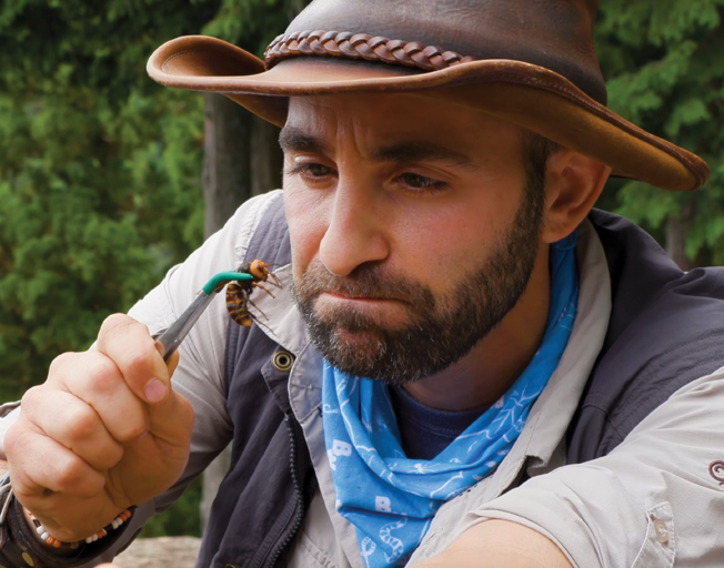 Coyote-Peterson-652x512.png