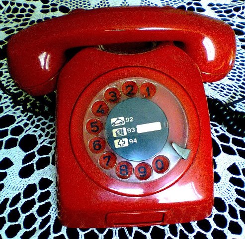 telefon.jpg