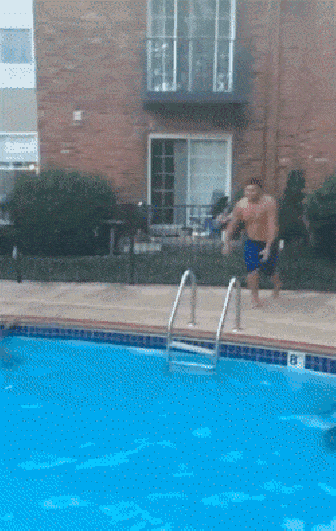 VLkgMr1dRBGY825eFTHS_Pool ladder dive.gif