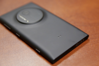 Nokia-Lumia-1020-Back-2.png