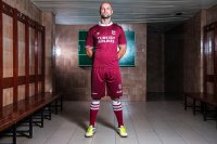 fotografije-DENIS-RUVIC-HAAD-get-a-game-FK-SARAJEVO-model-DAMIR-FI_O-8.jpg