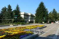 1024px-Pravetz-square.jpg