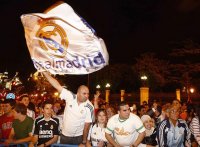 madridismo_celebra_titulo_Cibeles 3.jpg