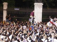 madridismo_celebra_titulo_Cibeles 11.jpg