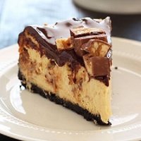 Snickers-Cheesecake-Square-550x550.jpg