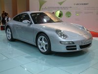 800px-2004_silver_Porsche_911_Carrera_type_997.jpg