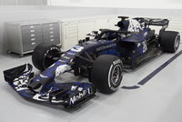 Red Bull, RB14; 01.jpg