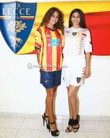 lecce-kit-home-away.jpg