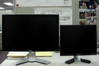 dell-2407wfp-comparison.jpg