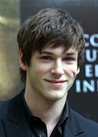 gaspard-ulliel-hairstyle.jpg