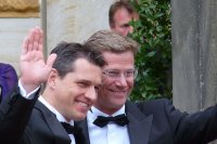 800px-Guido_Westerwelle_&_Michael_Mronz.jpg