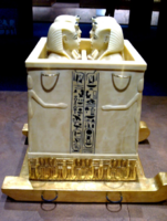 Canopic chest with canopic jars.png