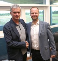 34C62DDC00000578-3617024-Former_Chelsea_Real_Madrid_and_Inter_Milan_boss_Mourinho_has_out-a-3_...jpg