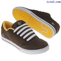 es-mens-trilogy-shoes-brown-white.jpg