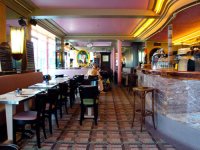 cafe-deux-moulins-3.jpg