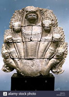 fine-arts-era-khmer-sculpture-seven-headed-snake-goddess-fragment-GBWFEK.jpg