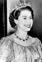 Queen_Elizabeth_II_-_1953-Dress.JPG