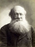 220px-Peter_Kropotkin_circa_1900.jpg