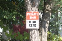 funny-private-sign-do-not-read.jpg