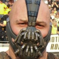 bane-super-closeup1.jpg