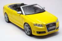 audi_rs4_1.jpg