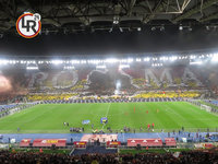 BIG-roma-napoli-coreografia-tribuna-tevere.jpg