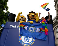 Pride_Bus_2022_b.jpg