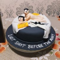 sex-from-behind-theme-naughty-cake.jpg