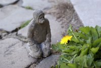 brooklyn-street-art-isaac-cordal-the_nature_of_the_zone-2-04-11-web.jpg