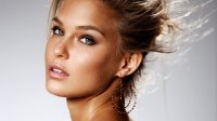 Bar-Refaeli-wallpaper1210751.jpg