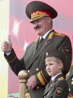 alexander-lukashenko-nikolai-lukashenko-2011-7-3-11-0-57.jpg