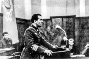 Mihajlo-Apostolski-1.jpg