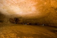 1.1213218120.zedekiahxs-cave.jpg