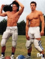 136654-hottest_football_players.jpg