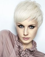 Blonde-Hair-Color-of-Very-Short-Hairstyle-Style-for-Women-578x722.jpg