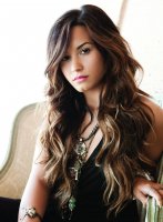 DemiLovato_130930.jpg