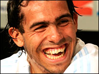 _42034994_tevez203.jpg