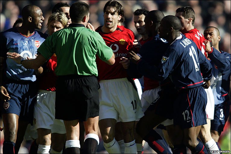 _45712585_facup2003.jpg