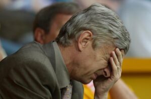 wenger-facepalm-300x197.jpg