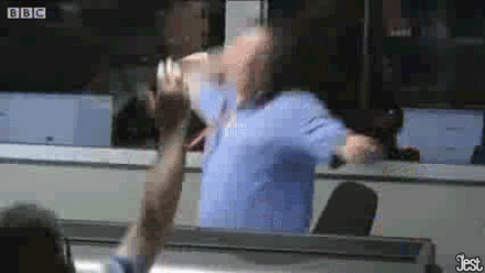 yNbpfCC.gif