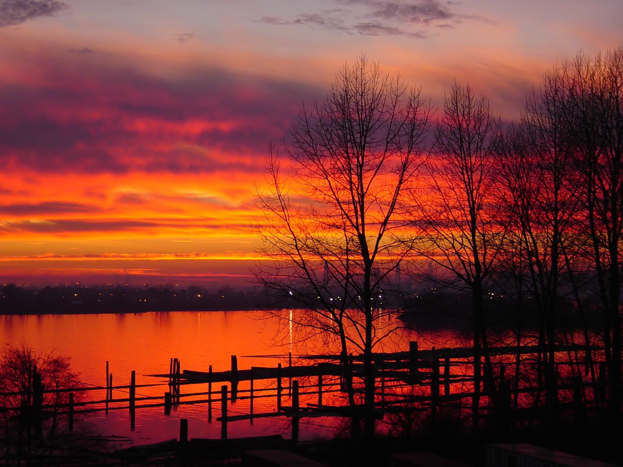 Sunset_in_Coquitlam.jpg