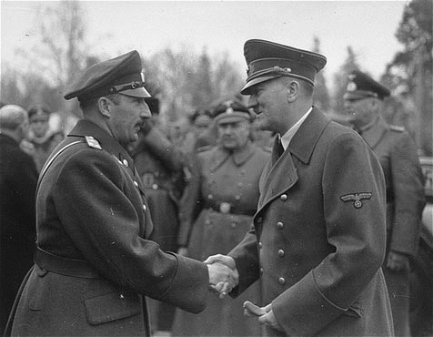KingBoris-Hitler.GIF
