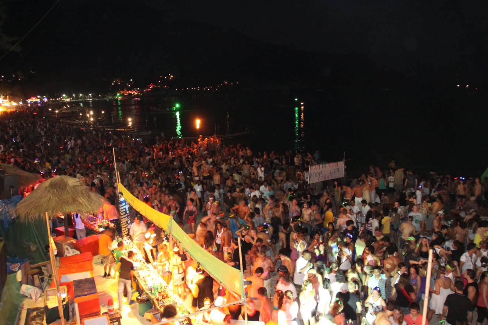 Full-Moon-Party-Thailand.jpg