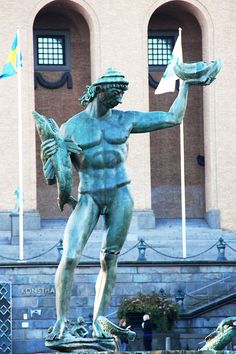 c10d3706014b57fc8dc0d87524c6bc6c--gothenburg-poseidon.jpg
