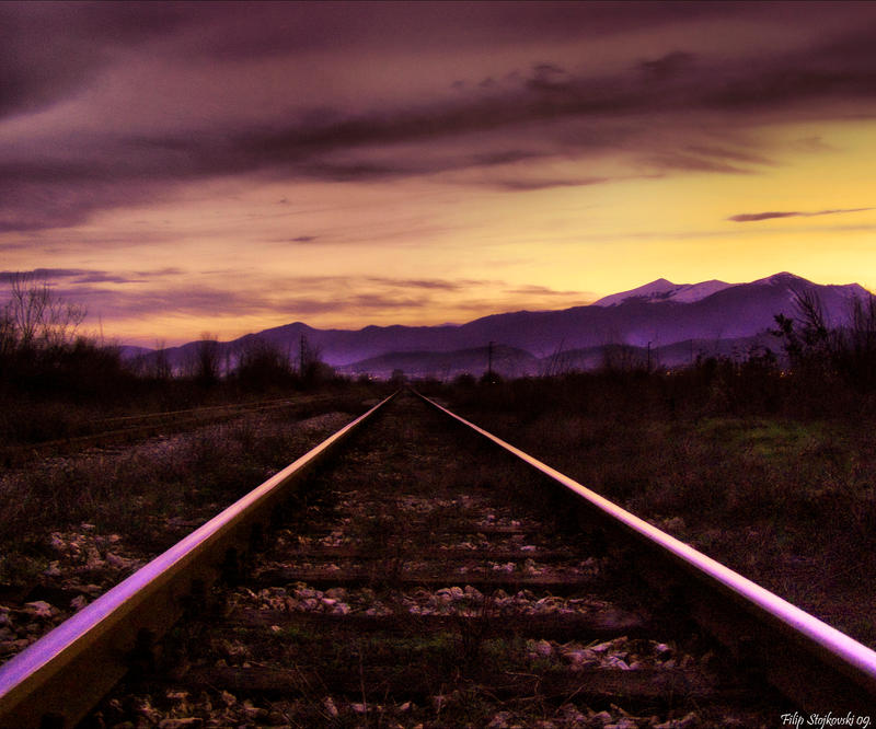 Road_to_the_Sunset_Mountain_by_FLixter.jpg