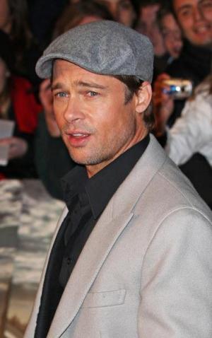 brad-pitt-newsboy-cap.jpeg