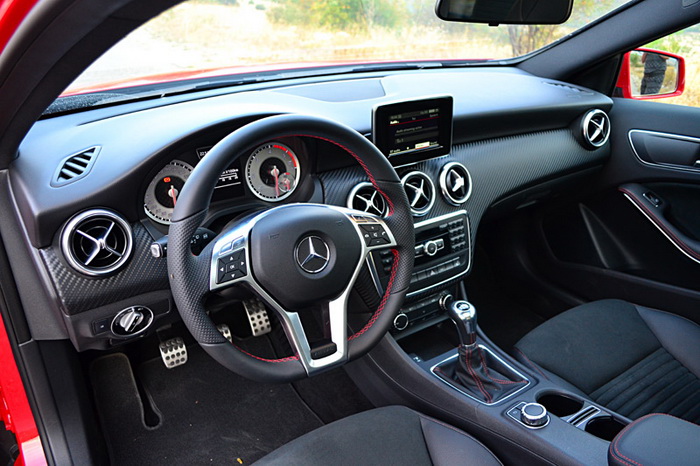 mercedes-aclass-starting-priccce-016.jpg