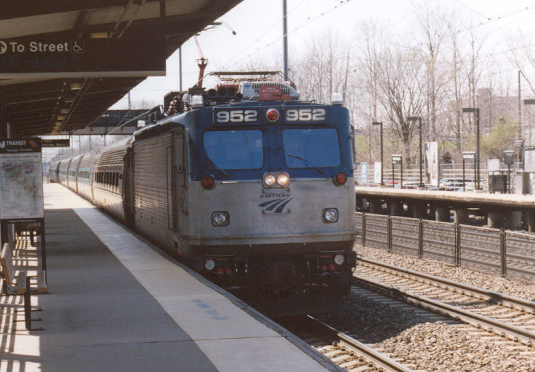 Amtrak952.jpg