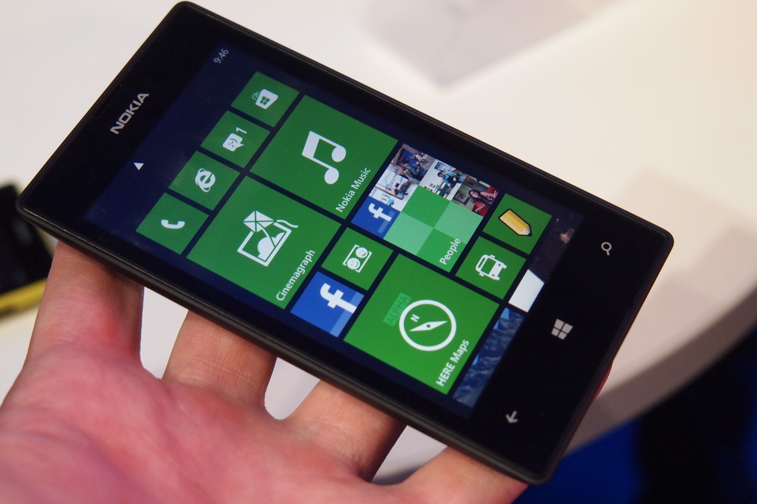 Nokia-Lumia-520.jpg