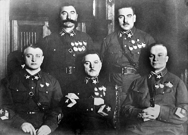 5marshals_01.jpg